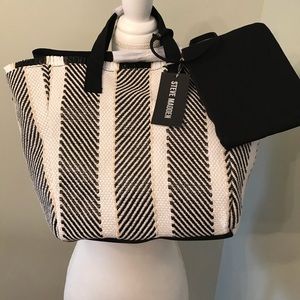 NWT straw beach tote